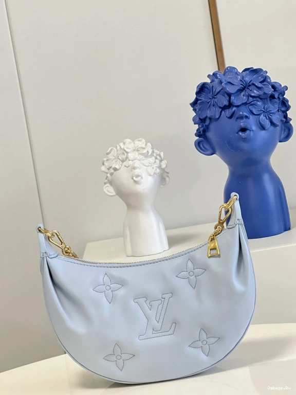 THE LOUIS OVER VUITTON MOON 0210